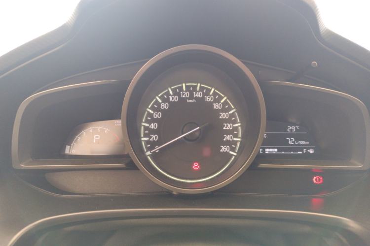 Used Mazda Mazda 3 Axela 2017 Sedan 1.5L Automatic Comfort Model Emission Standard China V
