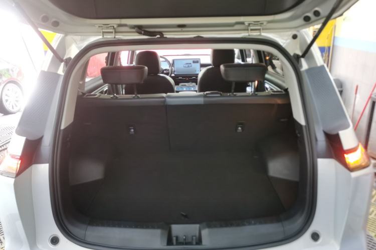 Used AION Y 2023 Younger Star Edition