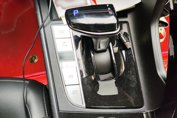 Used Hyundai Elantra 2022 1.5L CVT LUX Prestige Edition
