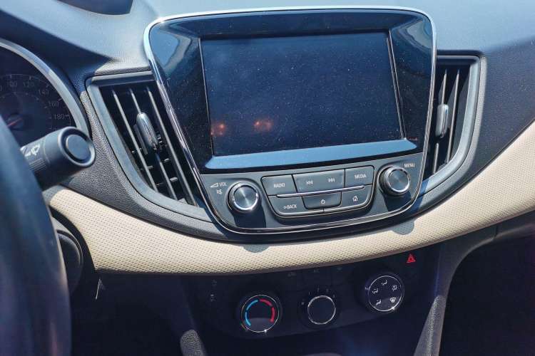 Used Chevrolet Monza 2020 320 Automatic Enjoyment Edition
