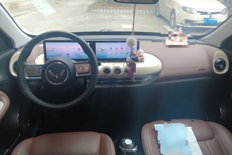 Used Wuling Bingo 2023 333 km Lingxi Connected+ Version
