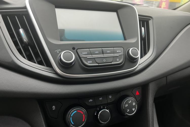 Used Chevrolet Cavalier 2018 320 Manual Xinyue Edition
