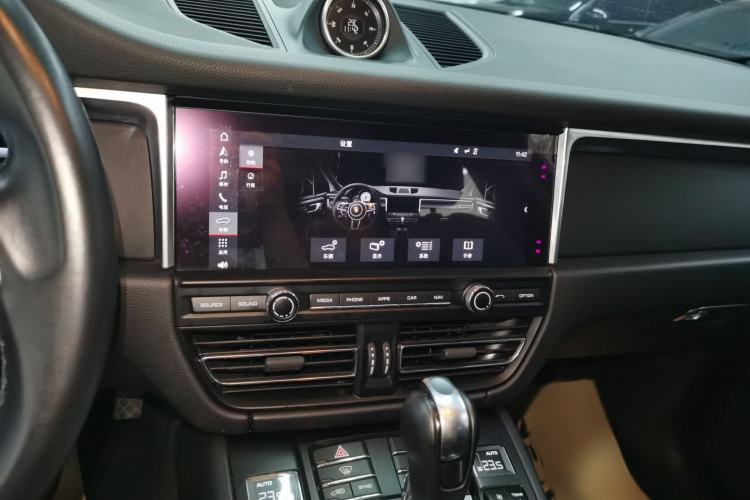 Used Porsche Macan 2018 Macan 2.0T
