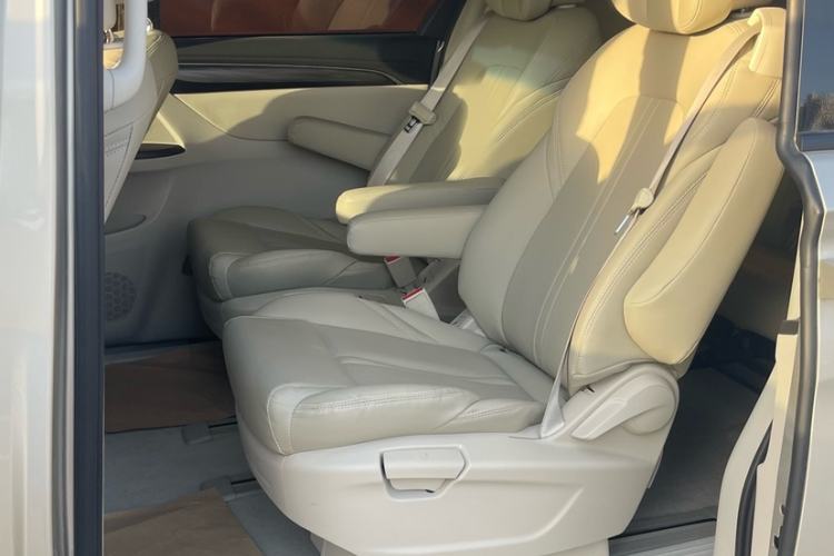 Used Buick GL8 2020 ES Land Cruiser 653T Comfort Edition
