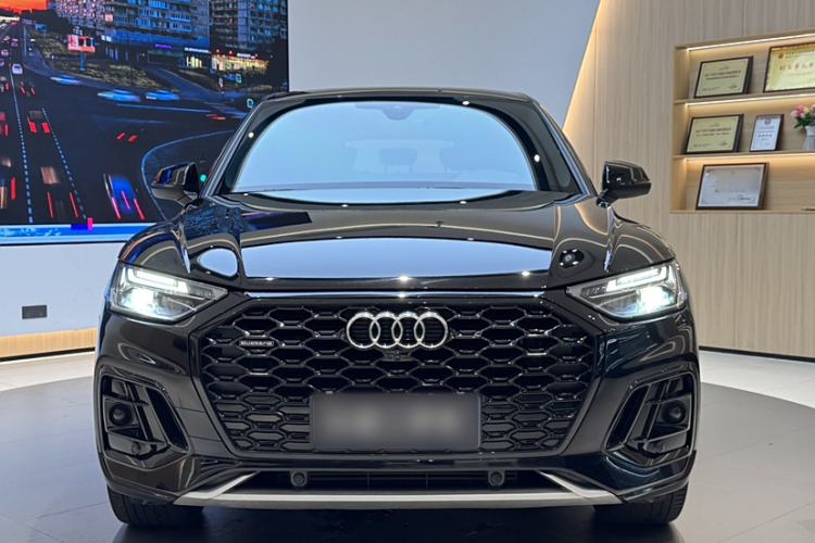 Used Audi Q5L Sportback 2022 40 TFSI Fashion Model
