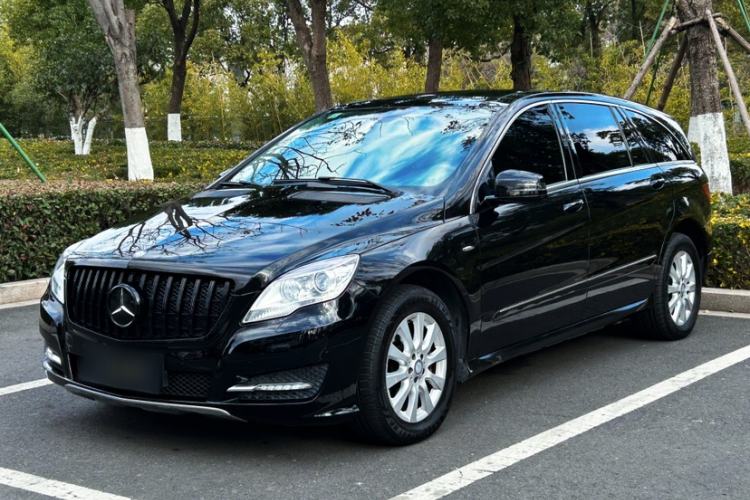 Used Mercedes-Benz R-Class 2017 R 320 4MATIC Business Edition Prestige Model