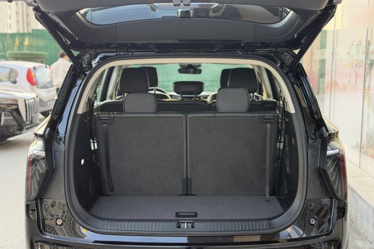 Used Hongqi HS7 PHEV 2024 2.0T PHEV Four-Wheel Drive Flagship Edition 6 Seats