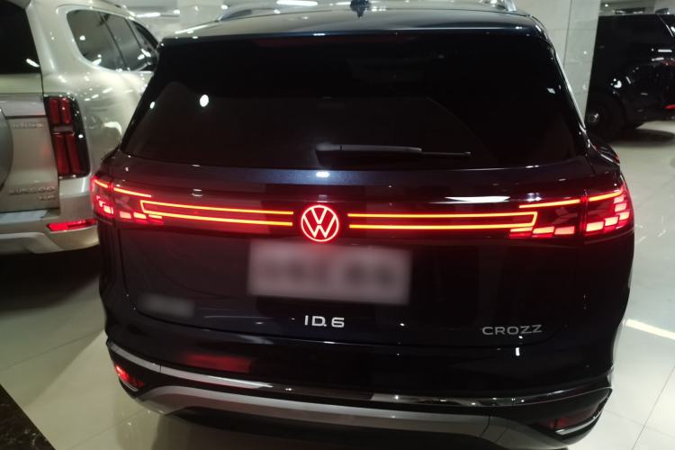 Used Volkswagen ID.6 CROZZ 2022 Long-Range PRO Edition