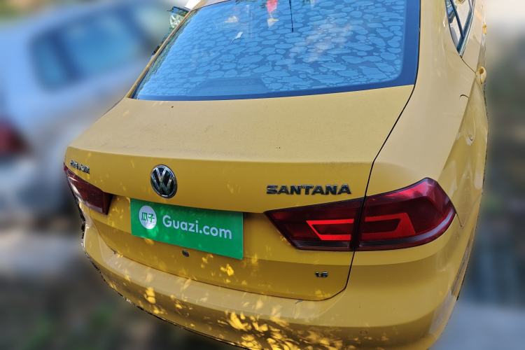 Used Volkswagen Santana 2015 1.6L Automatic Comfort Edition
