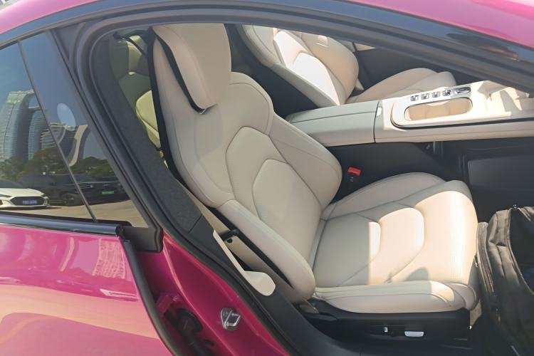 Used  SU7 2024 Rear-Drive Ultra-Long Range Advanced Pro-Level Intelligent Driving Version