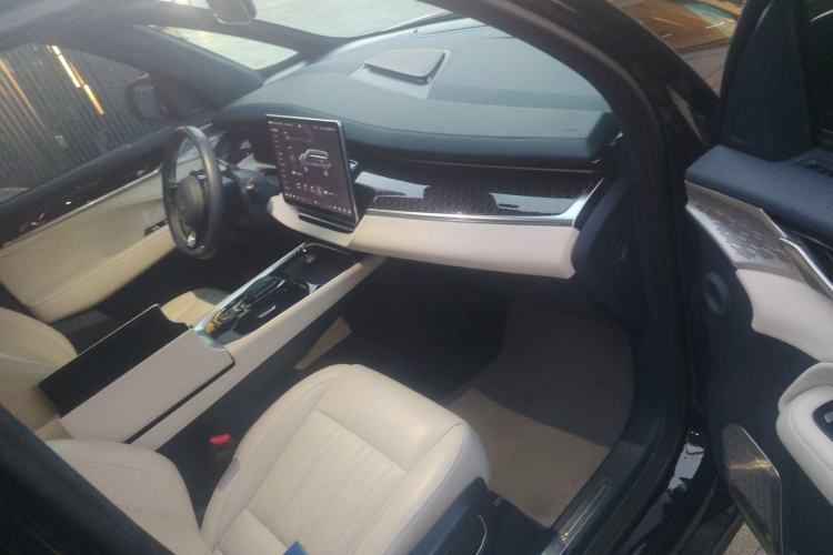 Used Zeekr 009 2022 WE Edition