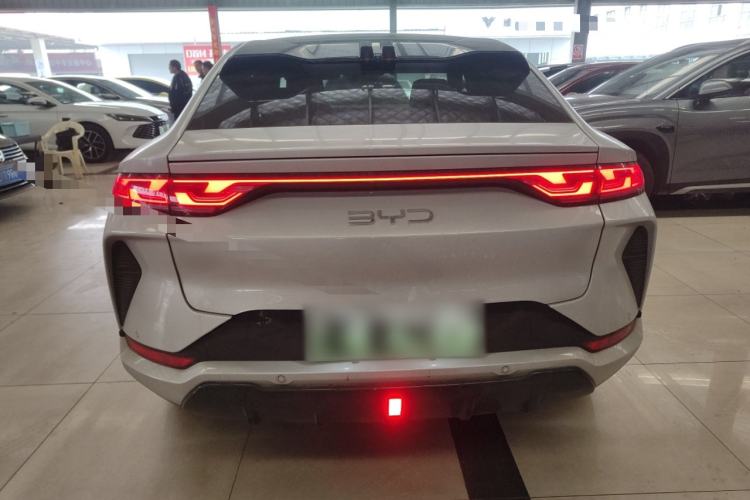 Used BYD Song L EV 2025 Intelligent Driving Version 662 km LiDAR Excellence Edition
