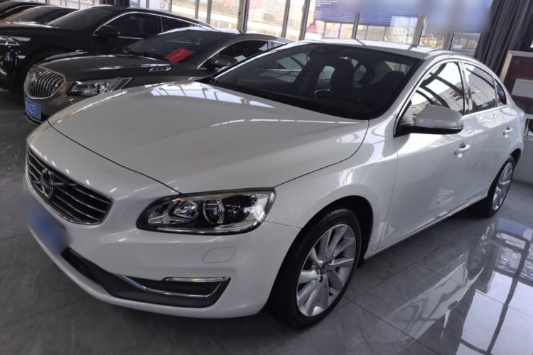 Used Volvo S60 2017 S60L T4 Smart Range Edition
