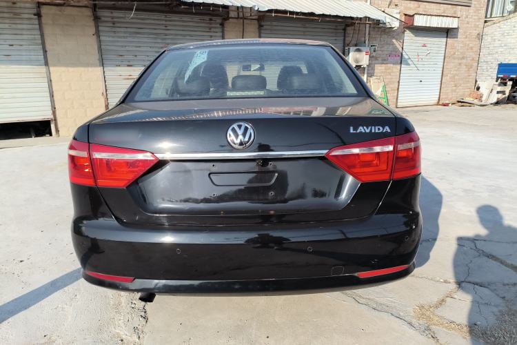 Used Volkswagen Lavida 2013 Restyled Classic 1.6L Automatic Comfort Edition
