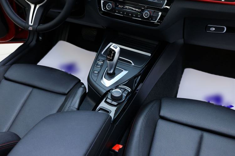 Used BMW 2 Series (Import) 2019 225i Convertible Coupe Sports Design Package
