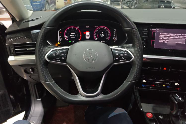 Used Volkswagen Passat 2023 Restyled 330TSI Starry Luxury Edition
