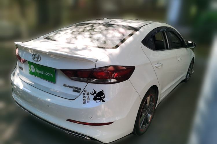 Used Hyundai Elantra 2016 1.6L Automatic ZhiXuan · Luxury Version
