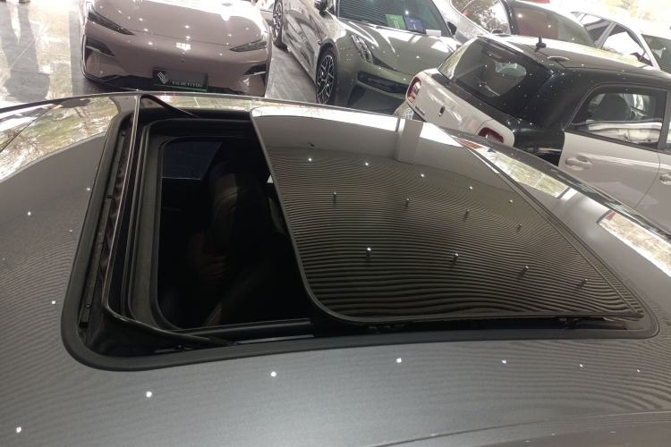 Used BYD Han 2022 EV Genesis Edition 715KM Front-Wheel-Drive Prestige Model
