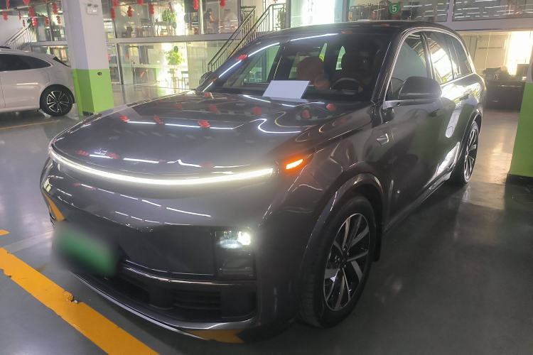 Used Li Auto L8 2023 Pro Model
