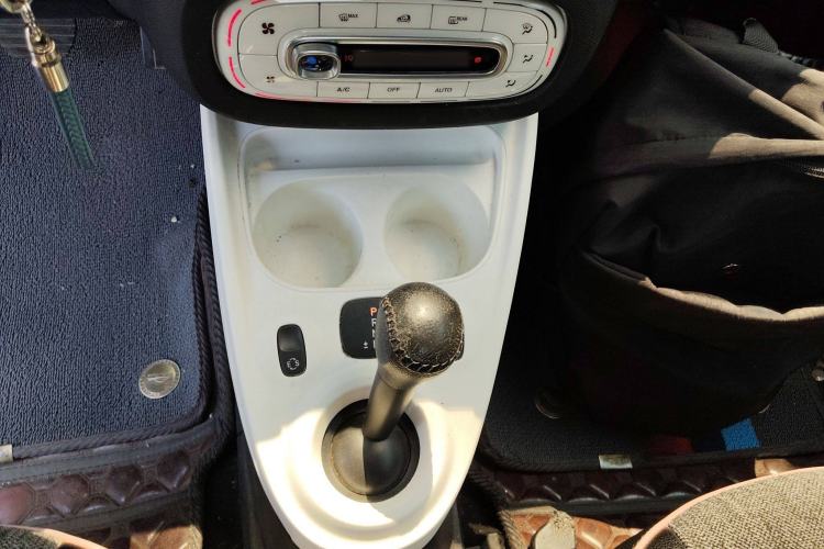 Used  fortwo 2015 1.0L 52 kW Hardtop Passion Edition
