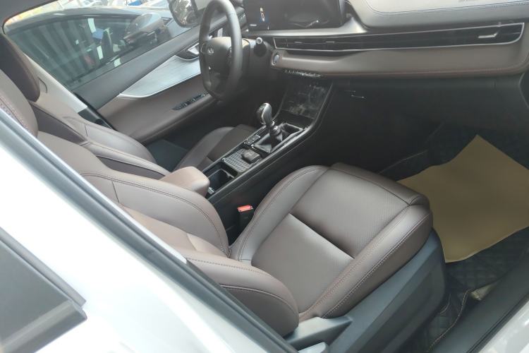 Used Chery Tiggo 7 2024 1.5T Manual Glory Edition
