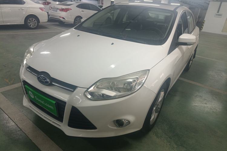Used Ford Focus 2012 Sedan 1.6L Automatic Fashion Edition