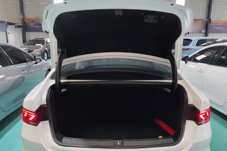 Used BYD Qin PLUS 2024 Honor Edition EV 420KM Leading Model