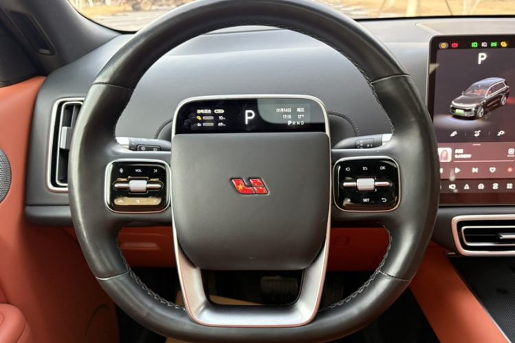 Used Li Auto L9 2022 Max model
