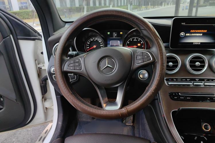 Used Mercedes-Benz GLC 2017 GLC 300 4MATIC Sport Edition
