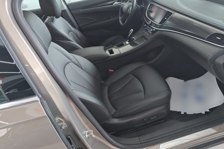 Used Buick LaCrosse 2018 20T Leading Model