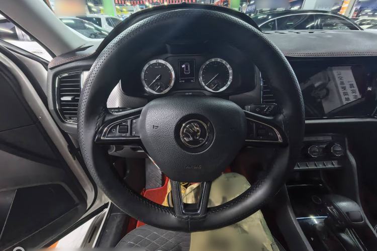 Used Skoda Kodiaq 2018 Facelifted TSI330 5-Seater Two-Wheel-Drive Comfort Edition
