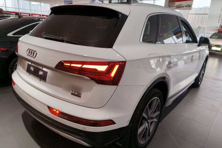 Used Audi Q5L 2022 45T Luxury Elegant Model
