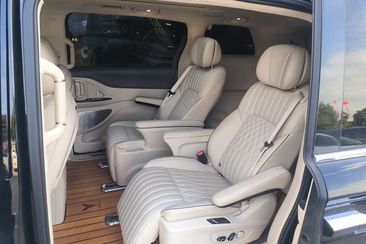 Used VOYAH Dream 2024 PHEV Ultra-Long Range Flagship Edition