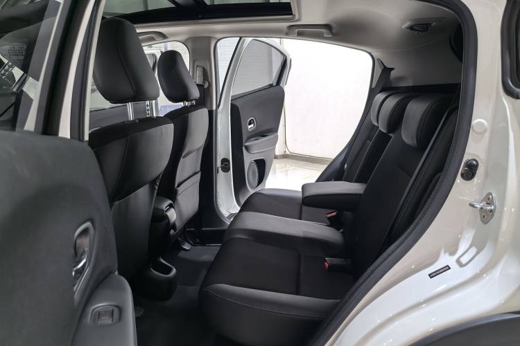 Used Honda Vezel 2020 1.5L CVT Pioneer Edition
