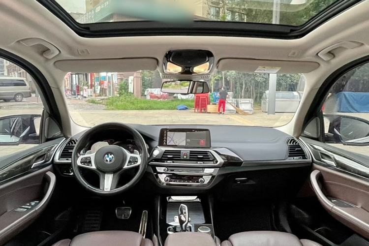 Used BMW X3 2020 xDrive30i Luxury Model with M Sport Package
