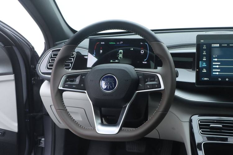 Used BYD Qin PLUS 2023 Champion Edition DM-i 55KM Superior Model
