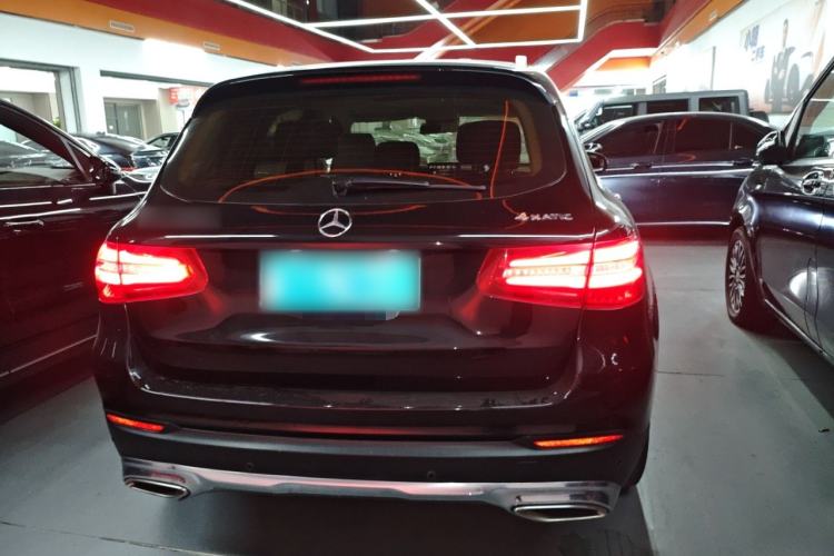 Used Mercedes-Benz GLC 2016 GLC 260 4MATIC Luxury Model