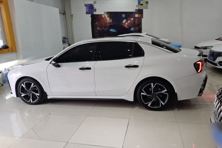 Used Lynk & Co 03 2023 1.5TD DCT JingPro
