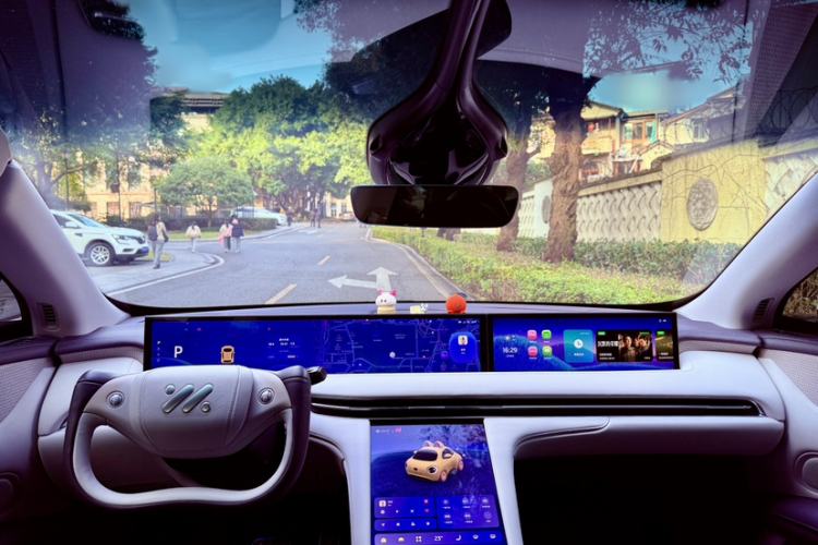 Used IM LS7 2023 90 kWh Elite Rear-Drive Version
