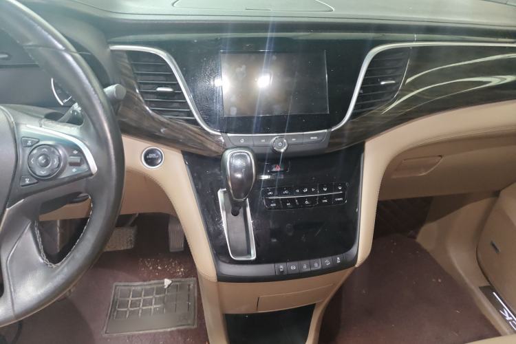 Used Buick GL8 2018 ES 28T Flagship Model China VI Standard
