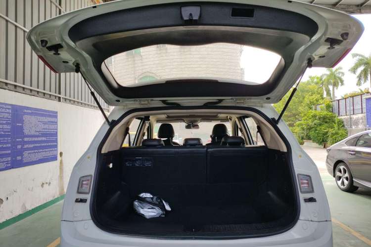 Used Baojun 560 2015 1.8L Manual Luxury Model