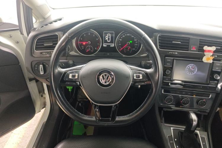 Used Volkswagen Golf 2018 1.6L Automatic Comfort Model
