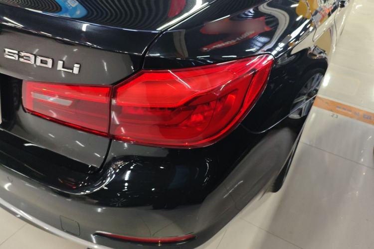 Used BMW 5 Series 2018 530Li Leading Edition Luxury Package
