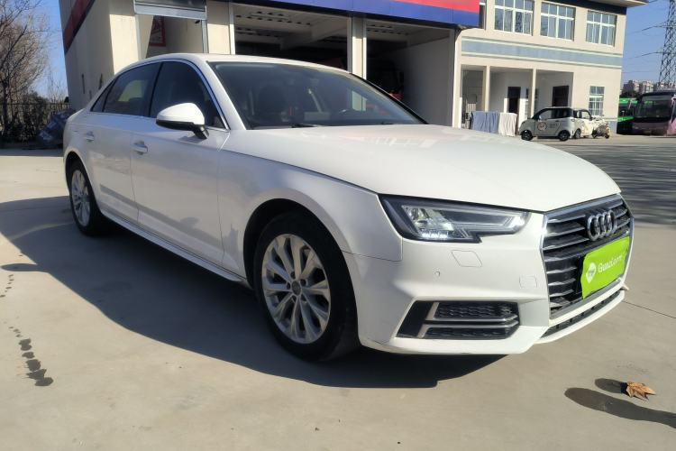 Used Audi A4L 2019 40 TFSI Ambition China VI
