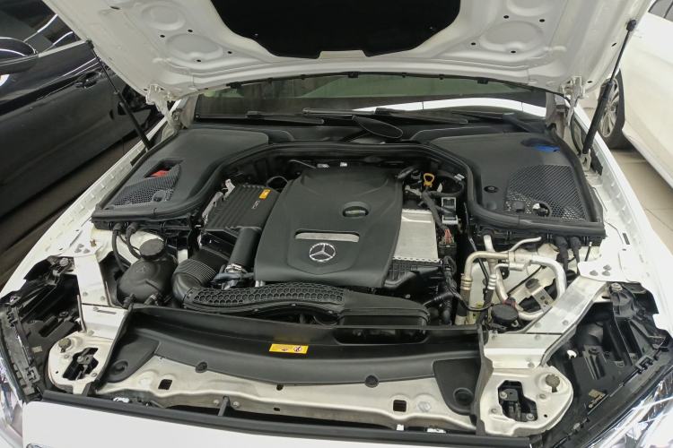 Used Mercedes-Benz E-Class 2019 E 300 L Sporty and Stylish Model
