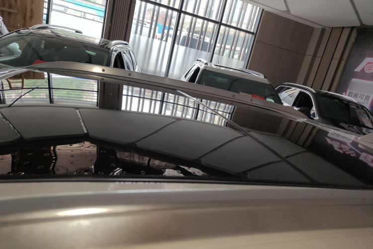 Used Cadillac XT4 2021 28T Two-Wheel Drive Leading Version
