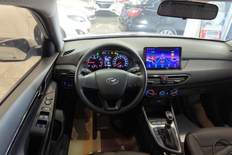 Used Hyundai Celesta 2020 1.6L Automatic GL Enjoyable Edition