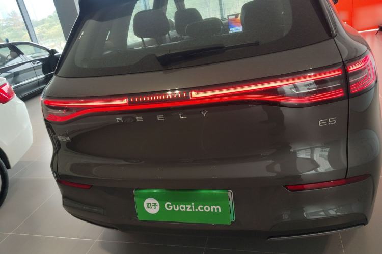 Used  E5 2024 530 km Exploration+ Version