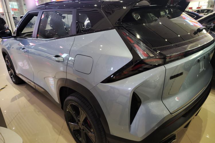 Used Geely Auto Emgrand X7 Sport 2024 1.5TD Prestige Edition