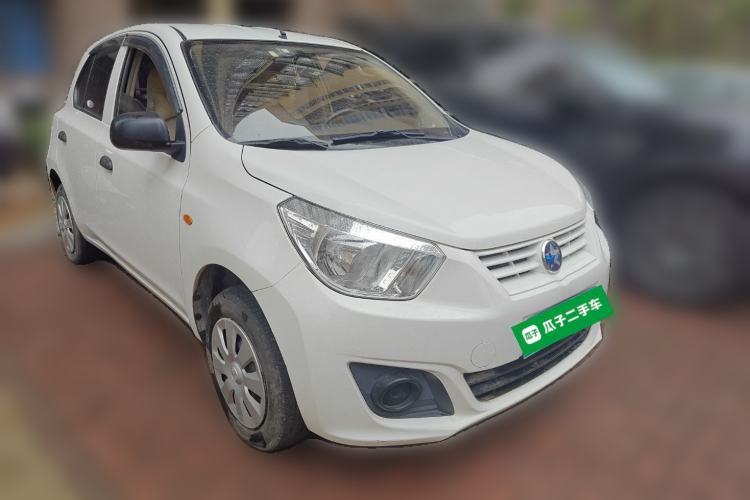 Used Venucia R30 2014 1.2L Manual Enjoyment Edition